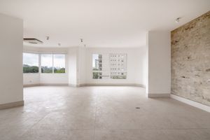 Image 7 - 887938