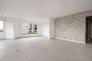 Image 5 - 887938