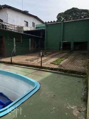 Image 5 - 887944