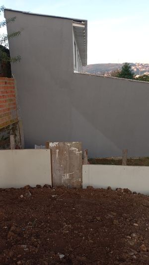 Image 4 - 887948