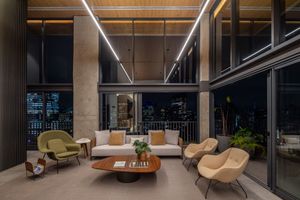 Image 16 - 887954
