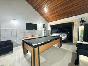 Image 31 - 887958