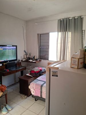 Image 13 - 887962