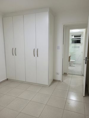 Image 14 - 887966