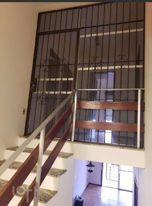Image 7 - 887968