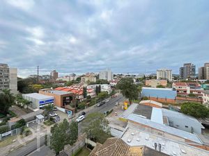 Image 32 - 887972