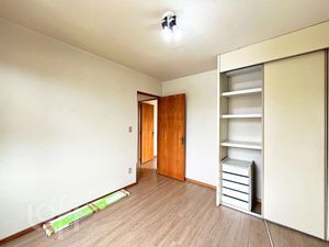Image 9 - 887972