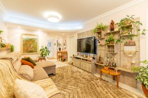 Image 10 - 887973