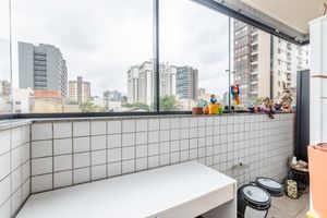 Image 17 - 887973