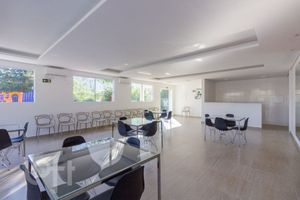 Image 38 - 887976