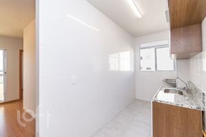 Image 25 - 887976