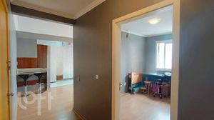 Image 13 - 887977