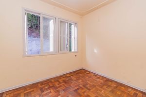 Image 15 - 887979