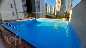 Image 12 - 887980