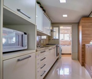 Image 7 - 887989