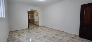 Image 9 - 887997