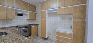 Image 12 - 887997