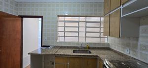 Image 13 - 887997