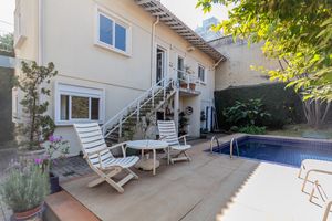 Image 87 - 887999