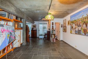Image 76 - 887999