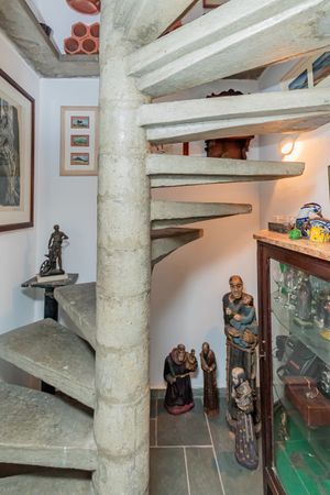 Image 80 - 887999