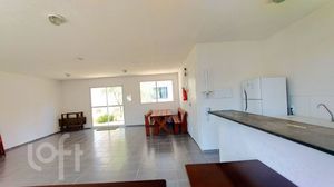 Image 13 - 888052