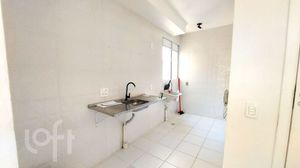 Image 1 - 888052