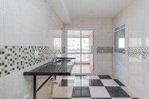 Image 22 - 888059