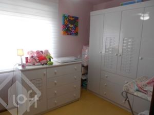 Image 9 - 888089