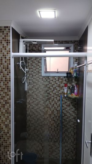 Image 9 - 888101