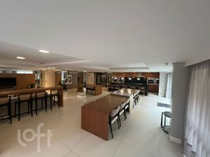Image 3 - 888103