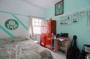 Image 11 - 888104