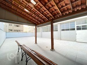 Image 17 - 888105