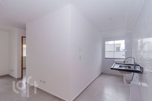 Image 19 - 888106