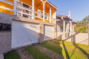 Image 71 - 888111