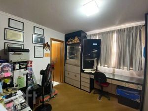Image 7 - 888113