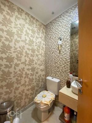 Image 16 - 888113