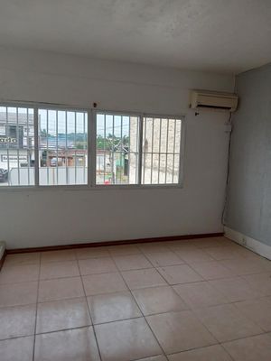Image 11 - 888115
