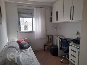 Image 9 - 888123