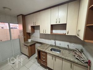 Image 1 - 888124
