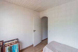 Image 14 - 888125