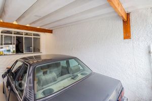 Image 31 - 888125