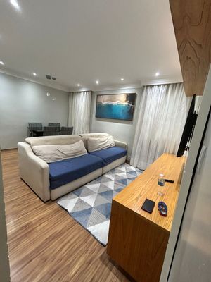 Image 9 - 888134