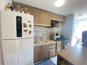 Image 18 - 888135
