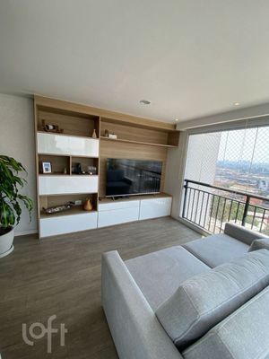 Image 11 - 888136
