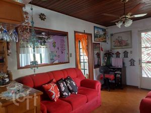 Image 3 - 888138