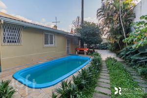 Image 32 - 888139