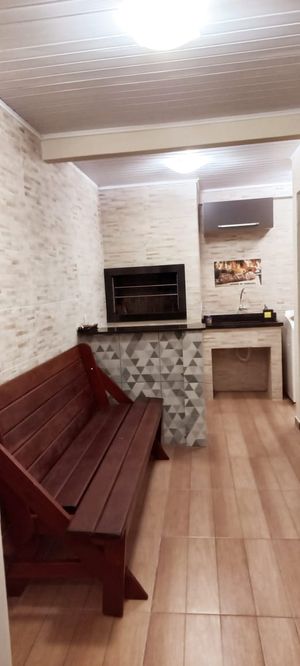 Image 7 - 888234