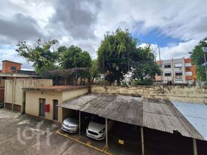 Image 11 - 888241