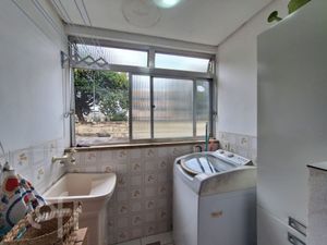Image 8 - 888241